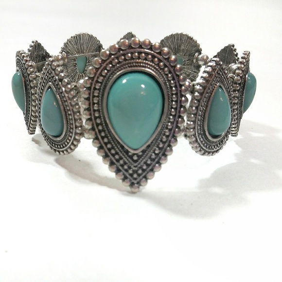 Jewelry - *** 3/$20 NWOT Southwest-style Stretch Bracelet Jewelry - *** 3/$20 NWOT Southwest-style Stretch Bracelet